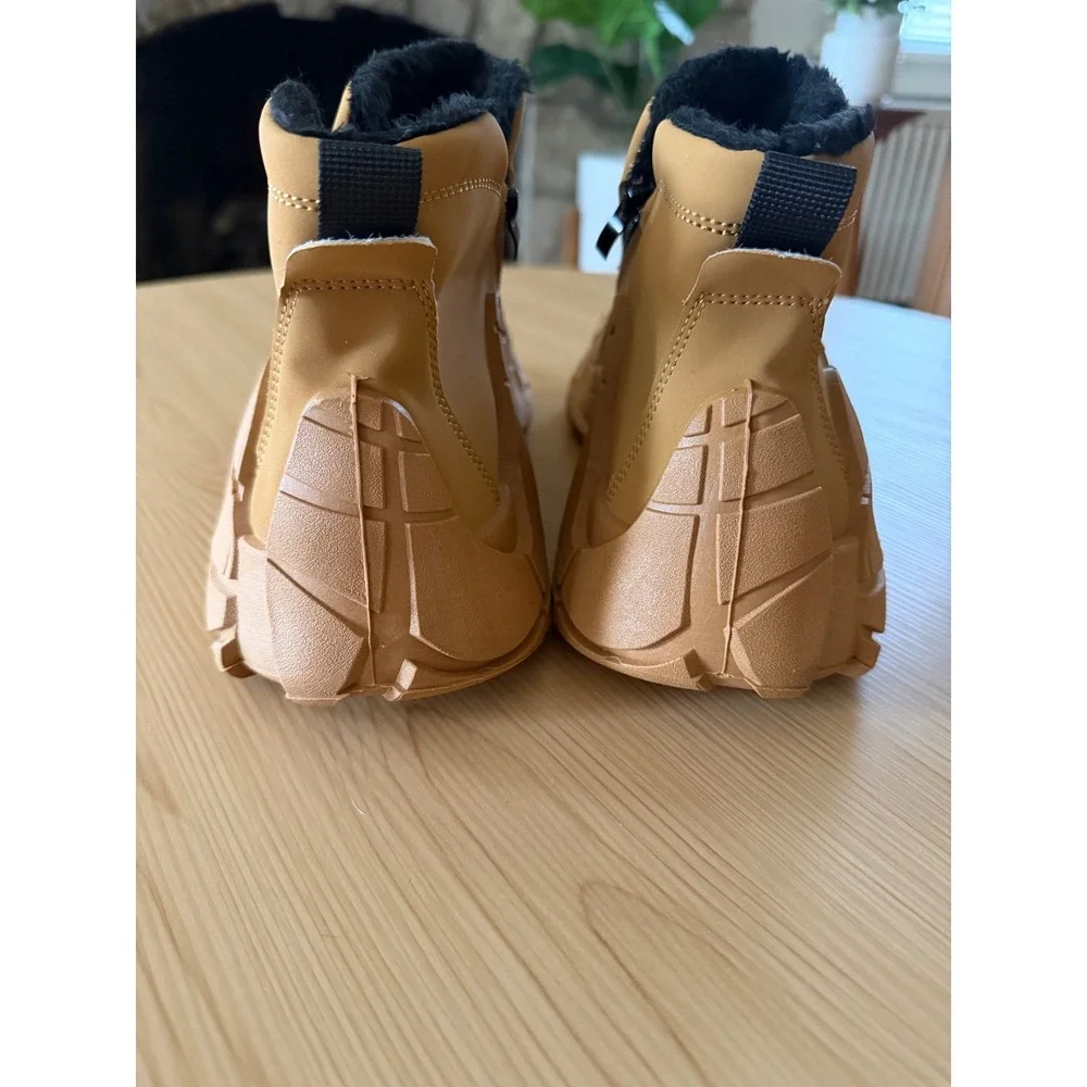 WDG Mens Tan Faux Fur Lined Fashion Boots Chunky Sole Streetwear Size 45 10.5-11